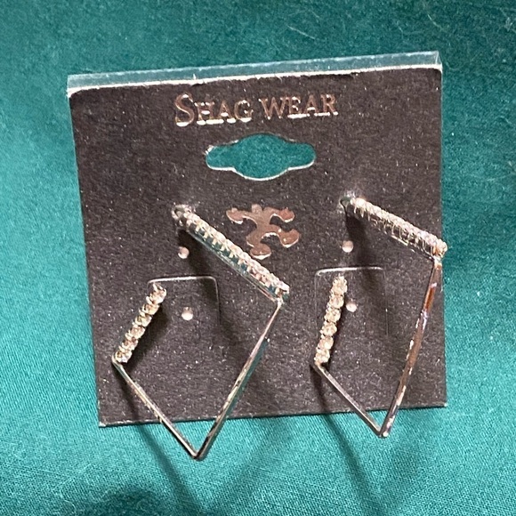 SHAG Wear Square Hoop Earrings, costume jewelry with bling, new. - Picture 3 of 10